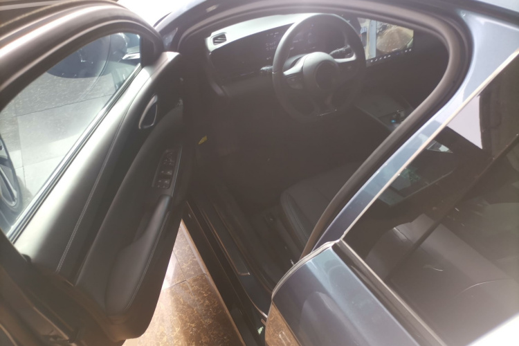 比亚迪 海豹 2025款 650长续航版中控内饰7003