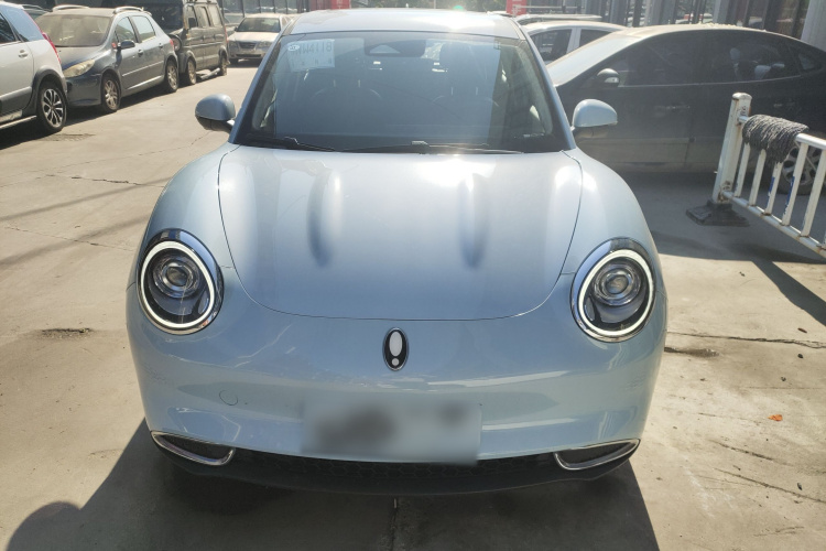 欧拉好猫 2022款 400km标准续航 尊贵型 磷酸铁锂车身外观2