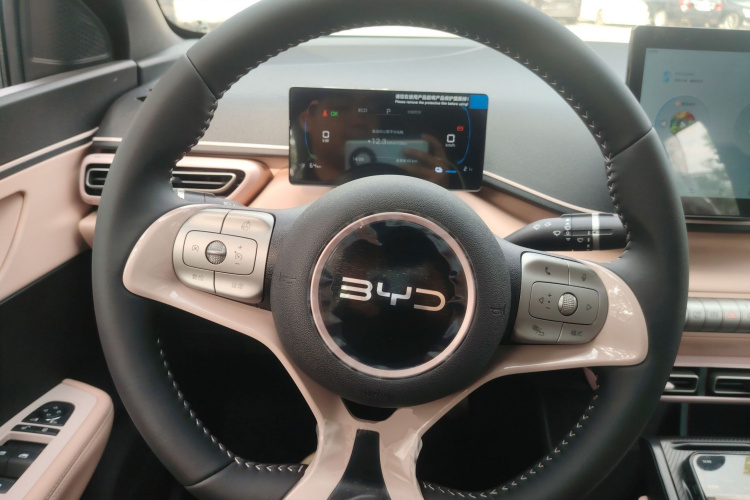 比亚迪 海鸥 2025款 305km 自由版局部细节13