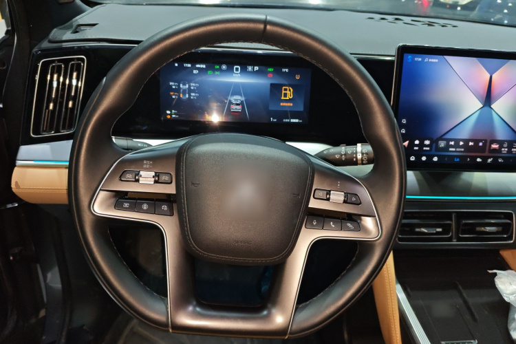 比亚迪 宋L DM-i 2024款 112km 超越型中控内饰13