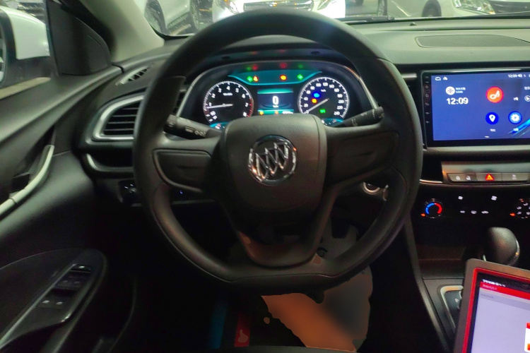 别克 英朗 2021款 改款 典范 1.5L 自动进取型中控内饰13