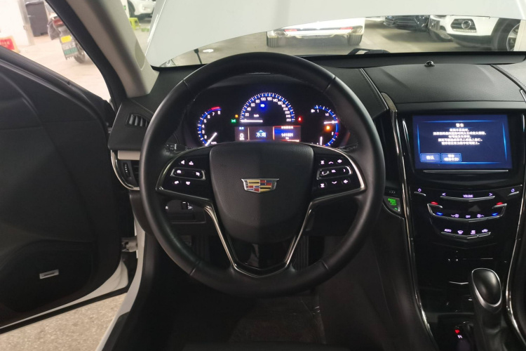 凯迪拉克ATS-L 2016款 28T 时尚型中控内饰13