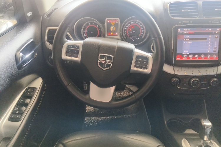 道奇 酷威 2014款 2.4L 两驱旅行版局部细节13