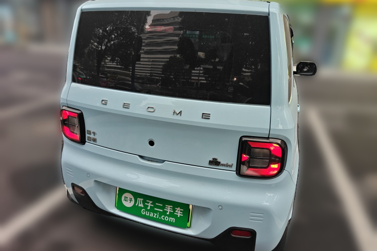 吉利银河 2023款 熊猫mini 200km 耐力熊车身外观6004