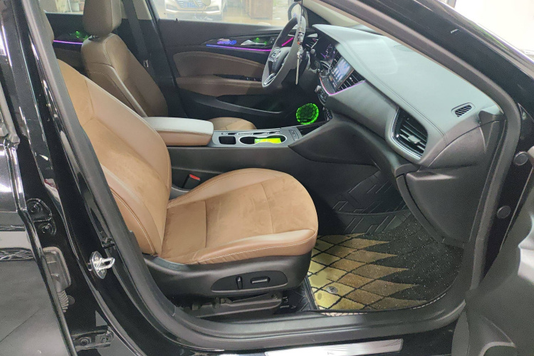 别克 君威 2023款 552T 智享型局部细节41