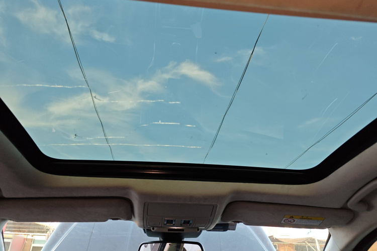 捷豹XFL 2017款 XFL 2.0T 200PS 风华版局部细节22