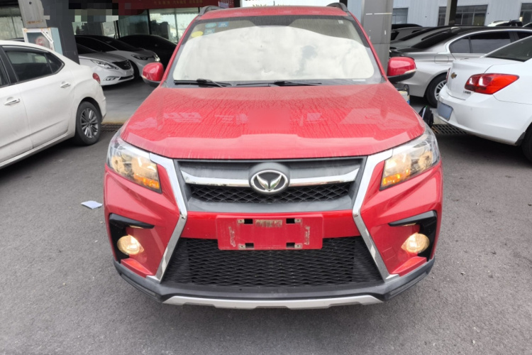 北汽幻速S5 2017款 1.3T 手动尊贵型车身外观2