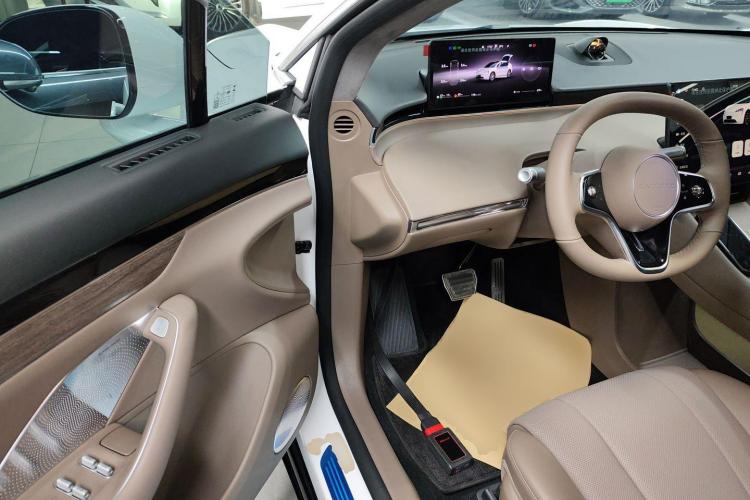 鸿蒙智行 智界R7 2025款 增程 331km Ultra中控内饰7003