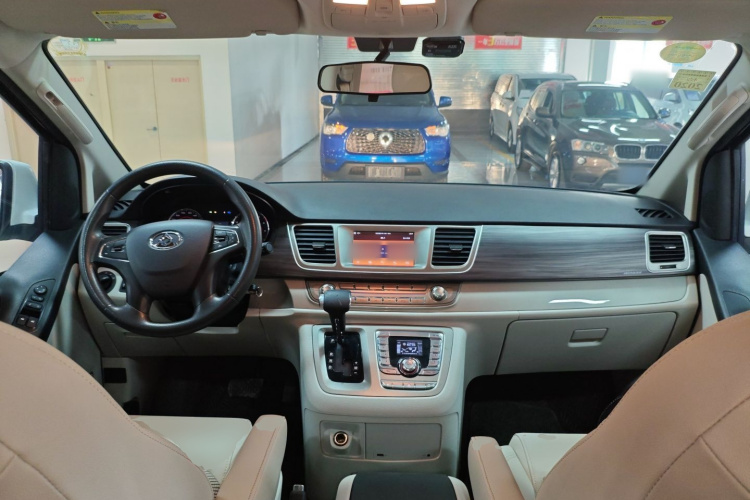 上汽大通MAXUS 大通G10 2018款 PLUS 2.0T 自动智享版中控内饰12