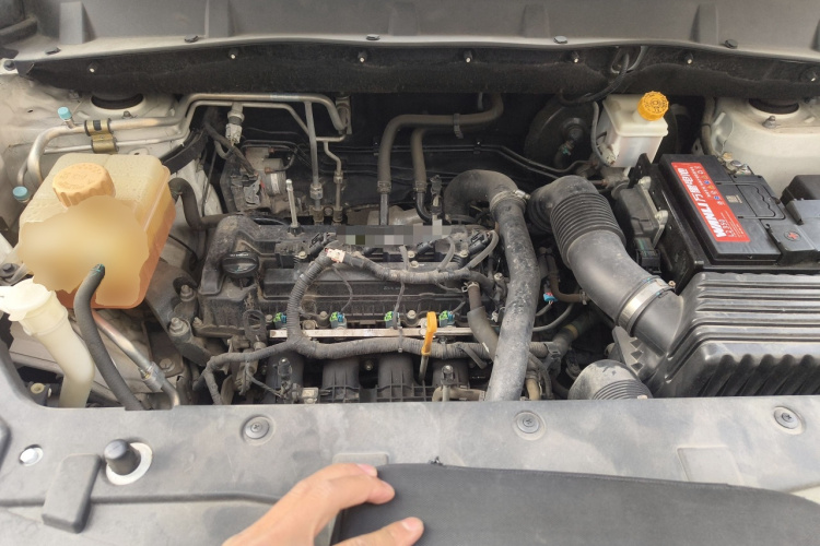 北汽幻速S7 2018款 1.5T 自动尊贵型局部细节24