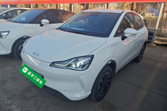 哪吒汽车 哪吒V 2022款 潮 400 Lite