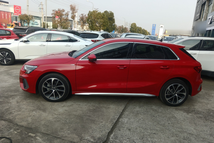 奥迪A3 2022款 Sportback 35 TFSI 进取运动型车身外观6003