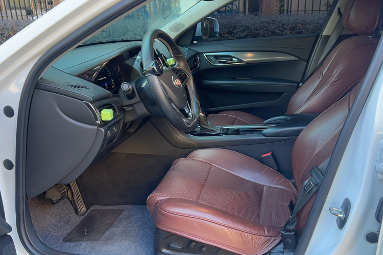 凯迪拉克ATS-L 2014款 25T 舒适型中控内饰7002