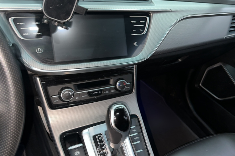 吉利汽车 帝豪GL 2018款 1.4T DCT精英智联型局部细节16