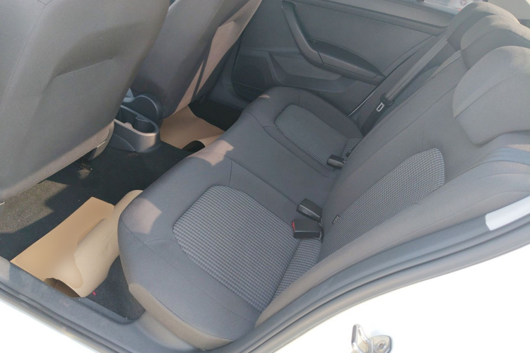 大众 桑塔纳 2021款 1.5L 自动风尚版中控内饰7004