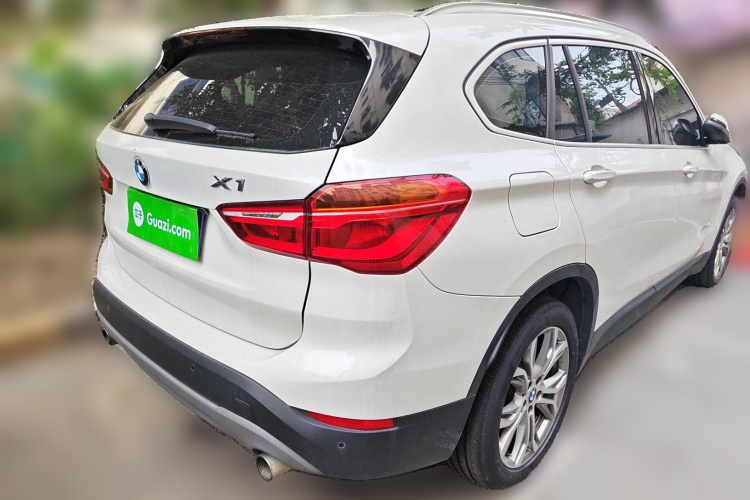 宝马X1 2018款 sDrive20Li 领先型车身外观6005