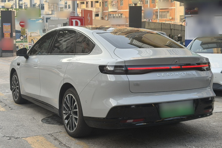 零跑汽车 零跑B01 2025款 650悦享版车身外观6005