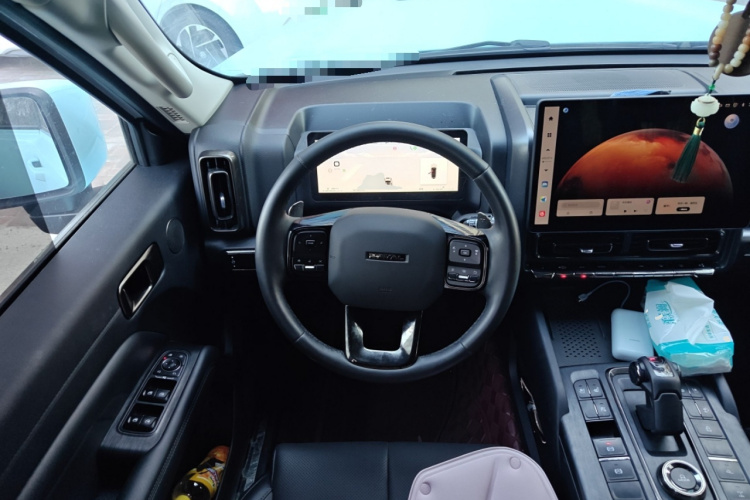 哈弗H9 2024款 2.0T 汽油四驱极境版中控内饰13