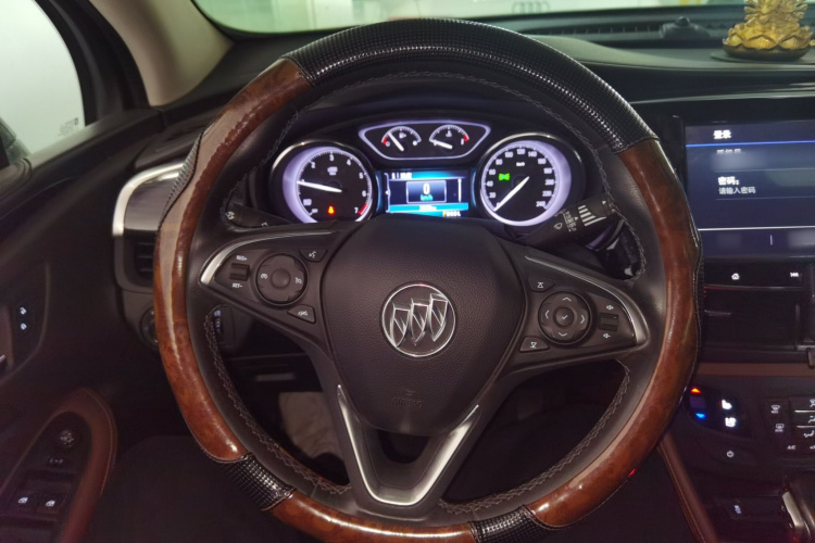 别克 昂科威 2021款 532T 两驱豪华型中控内饰13