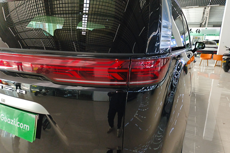 腾势D9 2024款 DM-i 980 四驱旗舰型车身外观6006