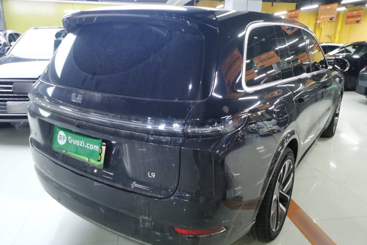 理想汽车 理想L9 2022款 Max车身外观7