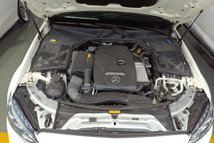 奔驰C级 2015款 C 200 L 4MATIC 运动版局部细节24