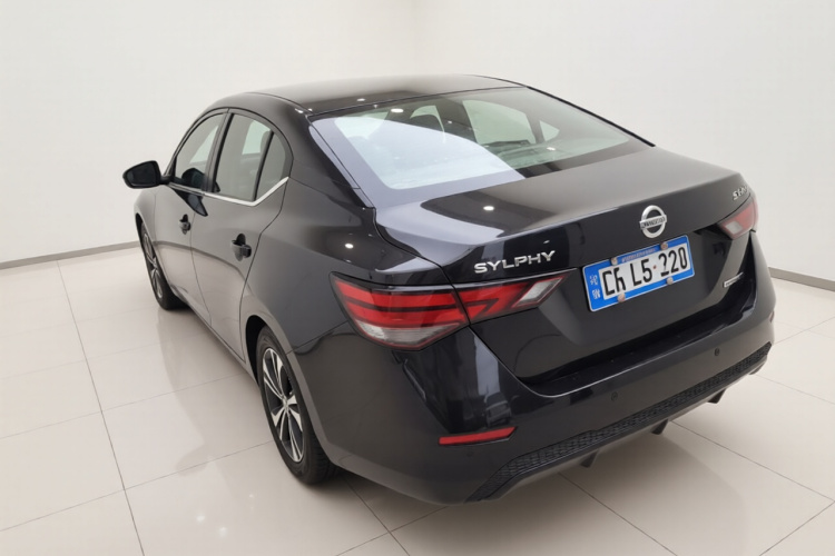 日产 轩逸 2020款 1.6L XL CVT悦享版车身外观5