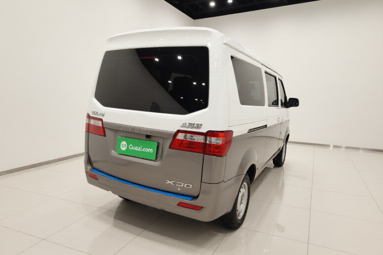 金杯 小海狮X30 2021款 1.5L 财富型客车国VI SWC15M车身外观7