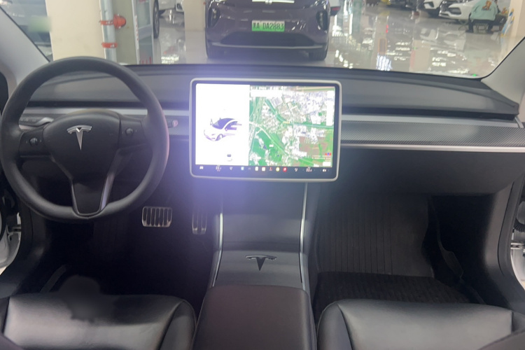 特斯拉 Model 3 2019款 标准续航后驱升级版中控内饰7004