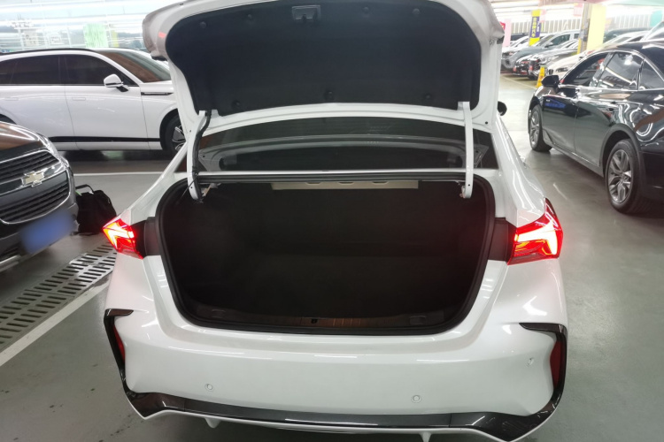 别克 威朗 2023款 Pro GS 疾风版局部细节23