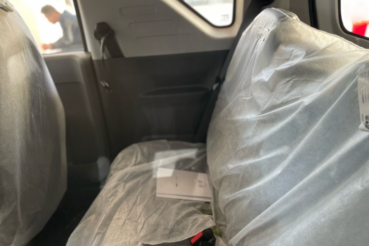 吉利银河 2024款 熊猫mini 200km 耐力熊中控内饰7005