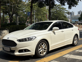 福特 蒙迪欧 2013款 1.5L GTDi180时尚型