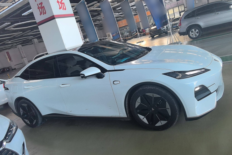 深蓝汽车 深蓝SL03 2022款 515纯电版车身外观6002