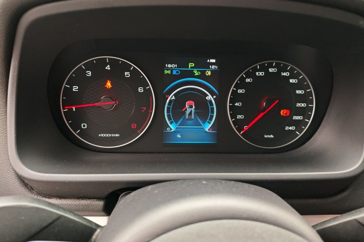 比亚迪 唐 2018款 2.0T 自动智联尊贵型 7座 国V局部细节14