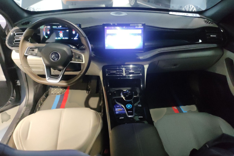 比亚迪 秦PLUS 2024款 荣耀版 DM-i 55KM领先型中控内饰12