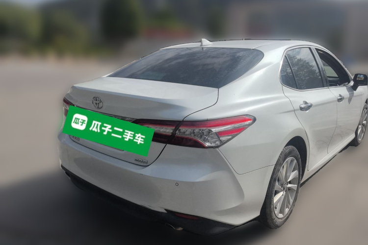 丰田 凯美瑞 2021款 2.0G 豪华版车身外观7