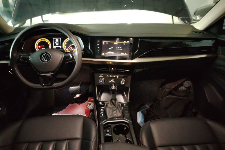 大众 帕萨特 2020款 改款 280TSI 商务版 国VI中控内饰7002