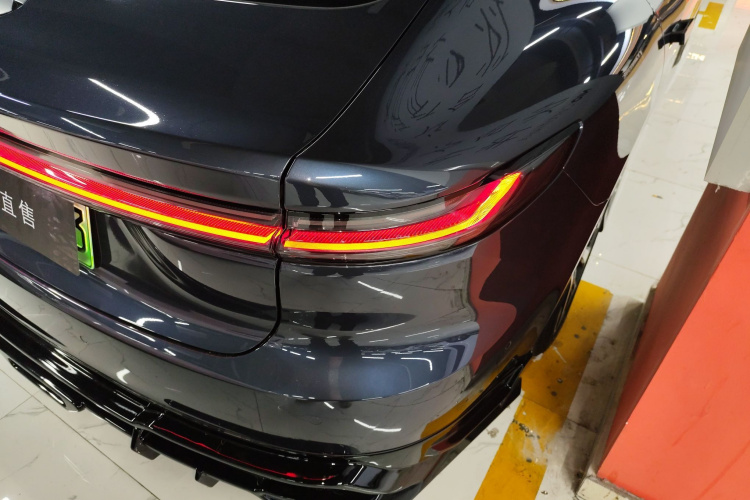 蔚来ET7 2024款 75kWh 行政版车身外观6001