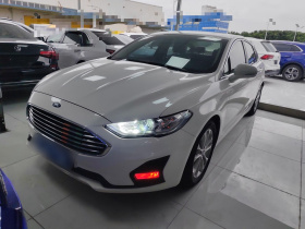 福特 蒙迪欧 2020款 EcoBoost 200 时尚型