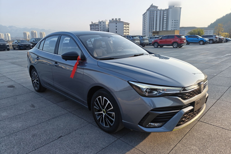 荣威i5 2021款 改款 1.5L CVT钻石版车身外观6002