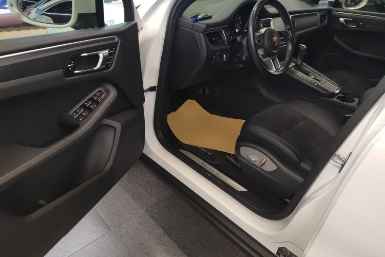 保时捷 2017款  Macan 2.0T中控内饰20