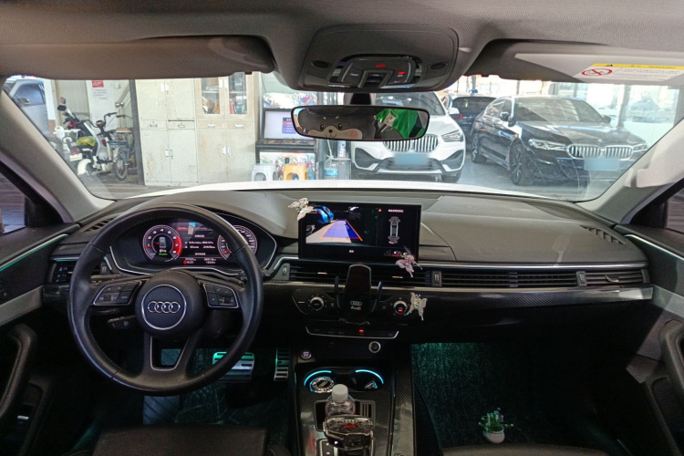 奥迪A4L 2020款 40 TFSI 时尚动感型中控内饰12