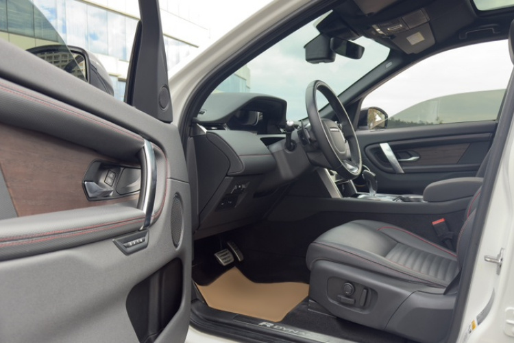 路虎 发现运动版 2020款 249PS R-Dynamic 性能科技版 7座局部细节19