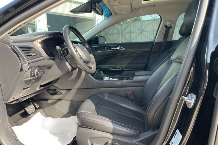 福特 金牛座 2018款 EcoBoost 245 时尚型 国V车身外观6009