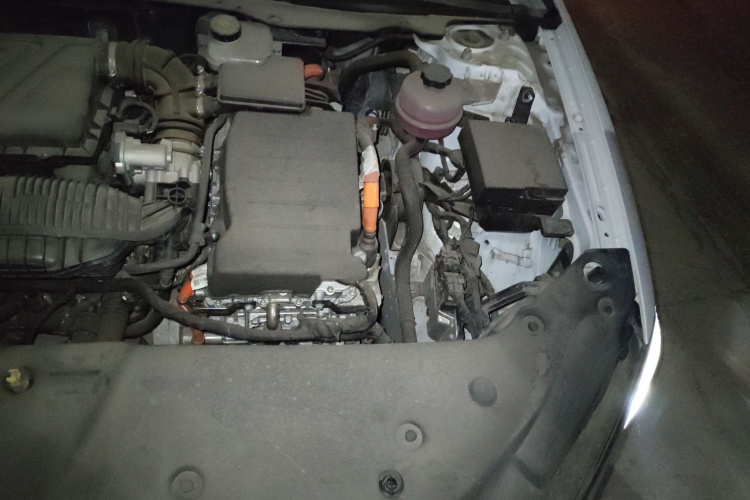 比亚迪 秦PLUS 2024款 荣耀版 DM-i 55KM领先型局部细节9007