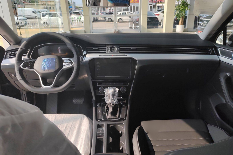 大众 迈腾 2025款 众享款 280TSI DSG舒适型中控内饰7003
