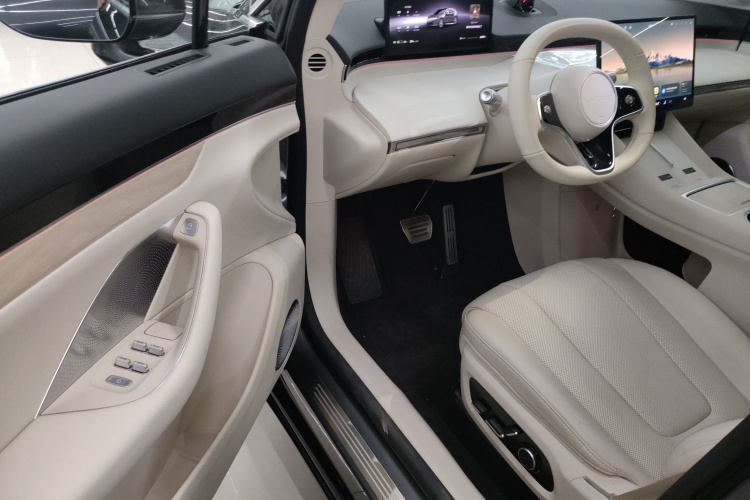 鸿蒙智行 智界R7 2024款 纯电 802km Max中控内饰20