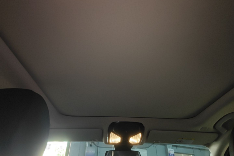 宝马3系 2022款 325Li M运动套装局部细节22