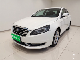 奔腾B70 2014款 2.0L 自动舒适型