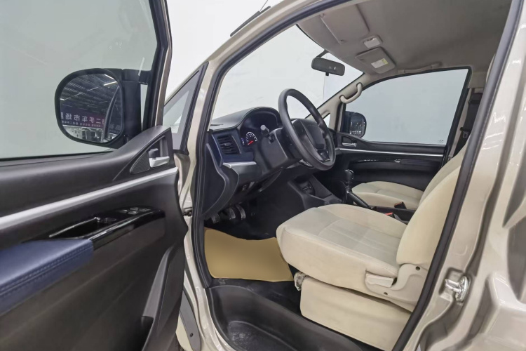 东风风行 菱智 2022款 M5L 2.0L 实用型 7座中控内饰7003